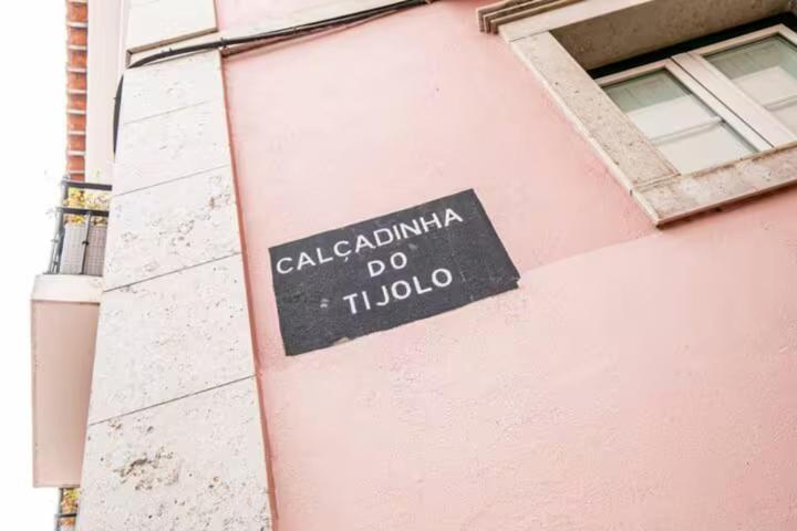 Tram 28 Cozy In Alfama *
